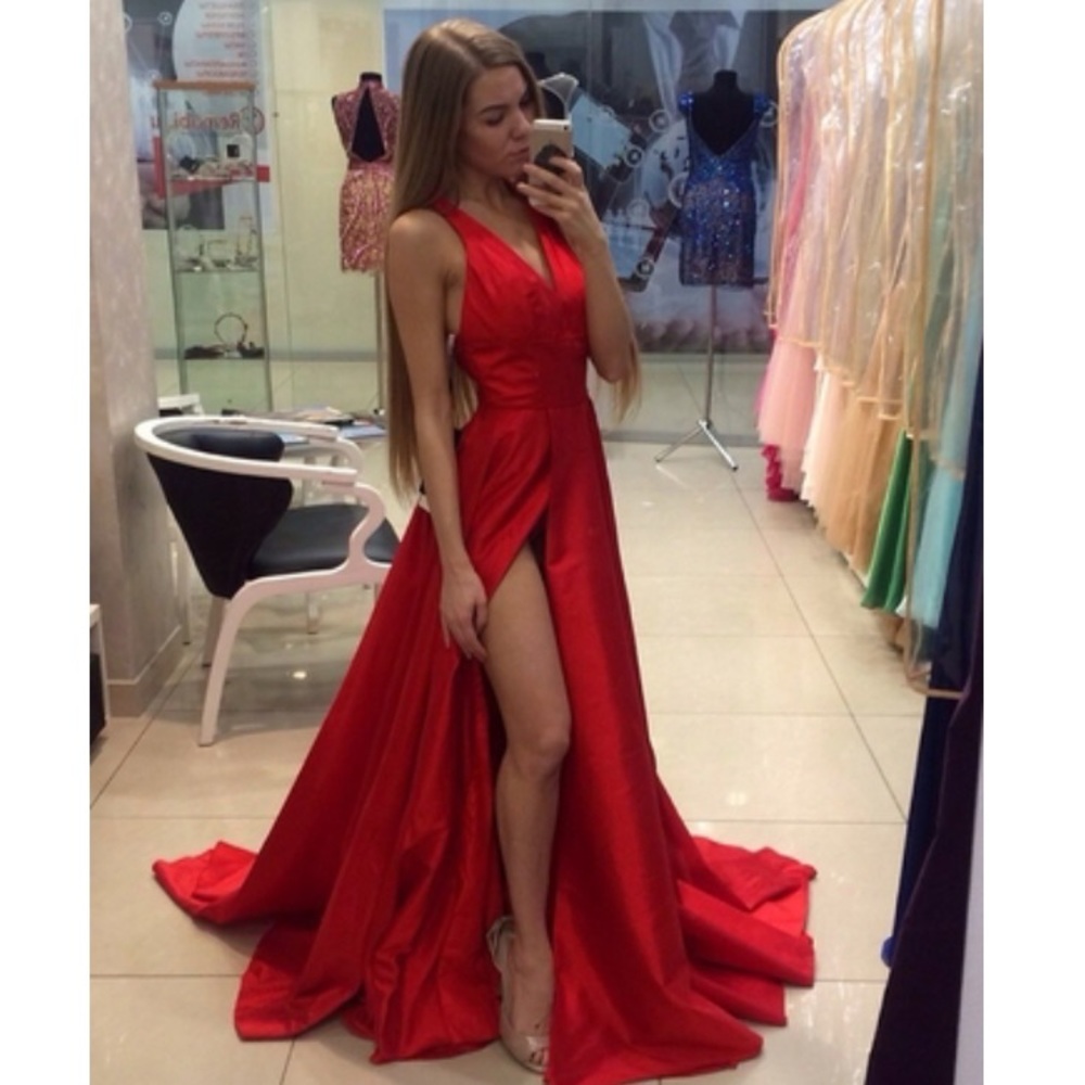 Prom dress:These kind of dresses are usually $500